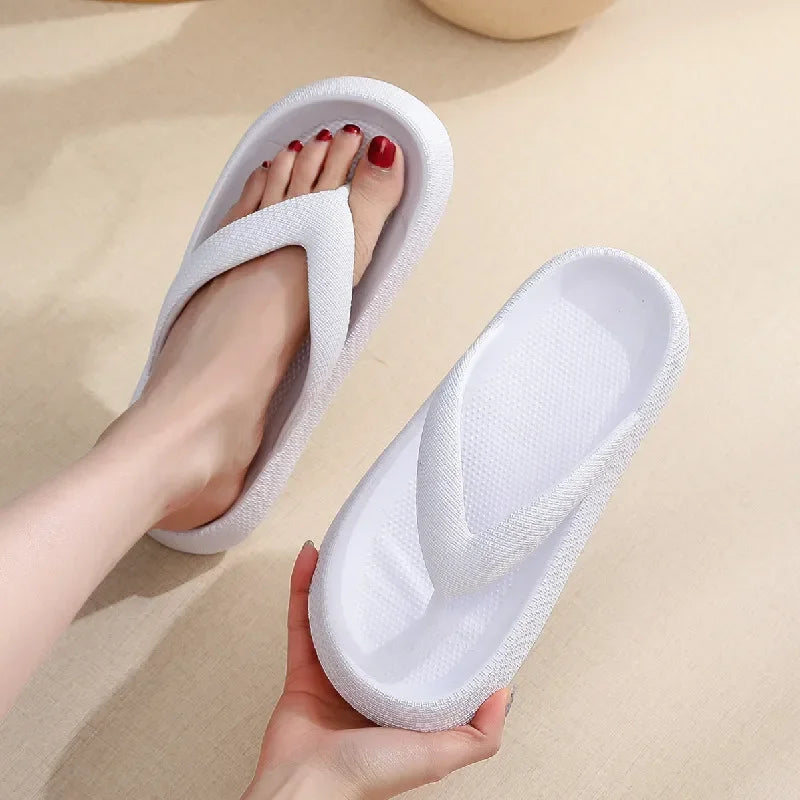 Summer Flip Flops Flat Platform Comfy Women Soft Sole Beach Slippers Fashion Sandals House Bathroom Non-Slip Thick Soled Shoes